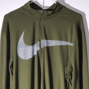 Nike dry fit half zip sweatshirt